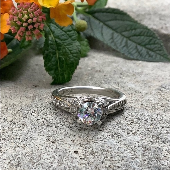 Vintage Jewelry - CZ Engagement Ring Sterling Silver 😎💕